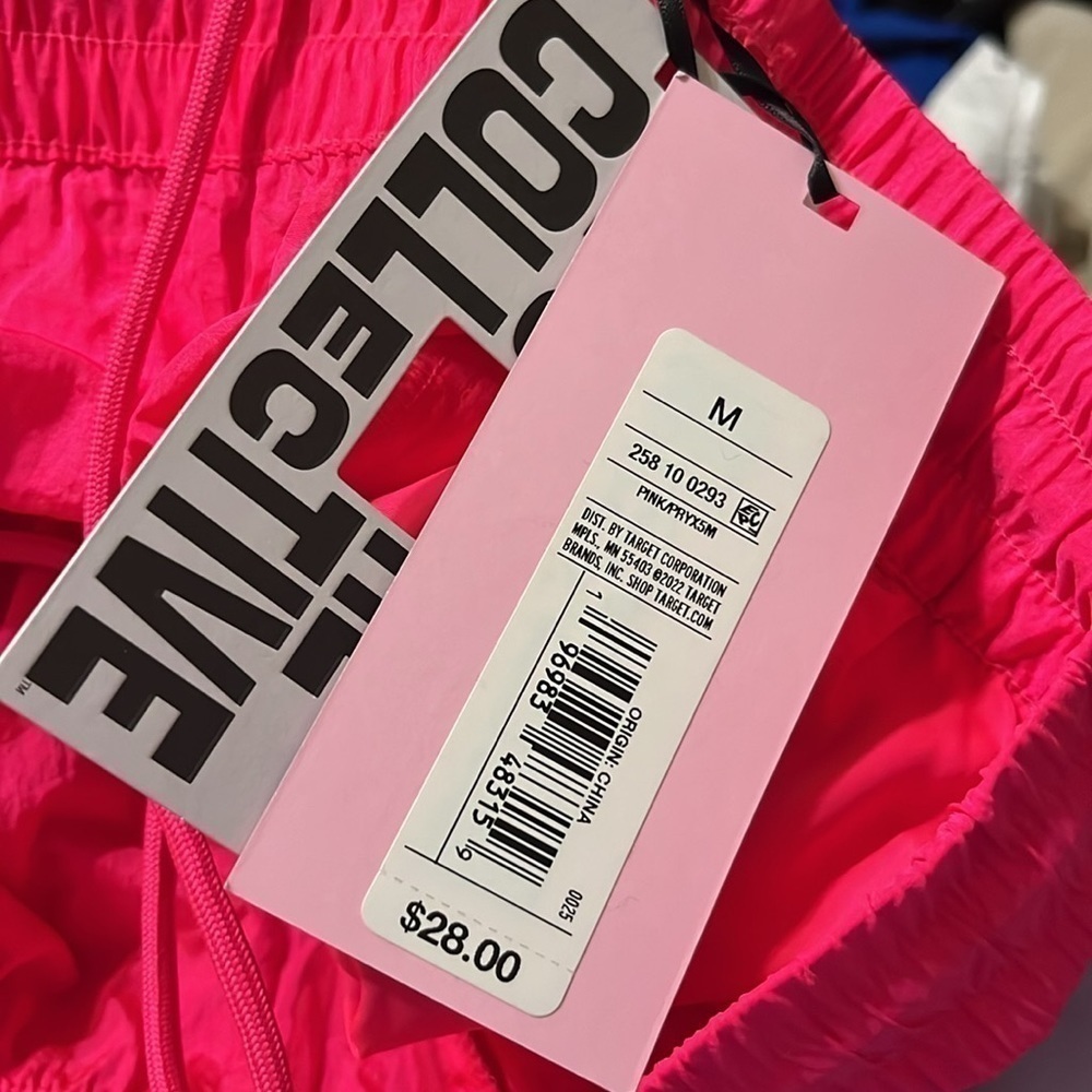 NEW Future Collective with Alani Noelle Women's High-Rise Nylon Shorts - Picture 5 of 6